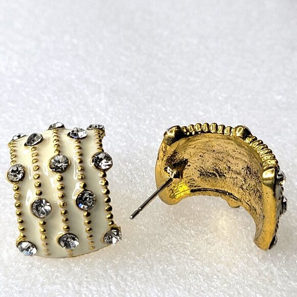 White and Crystal Small Earrings - Picture 5 of 7